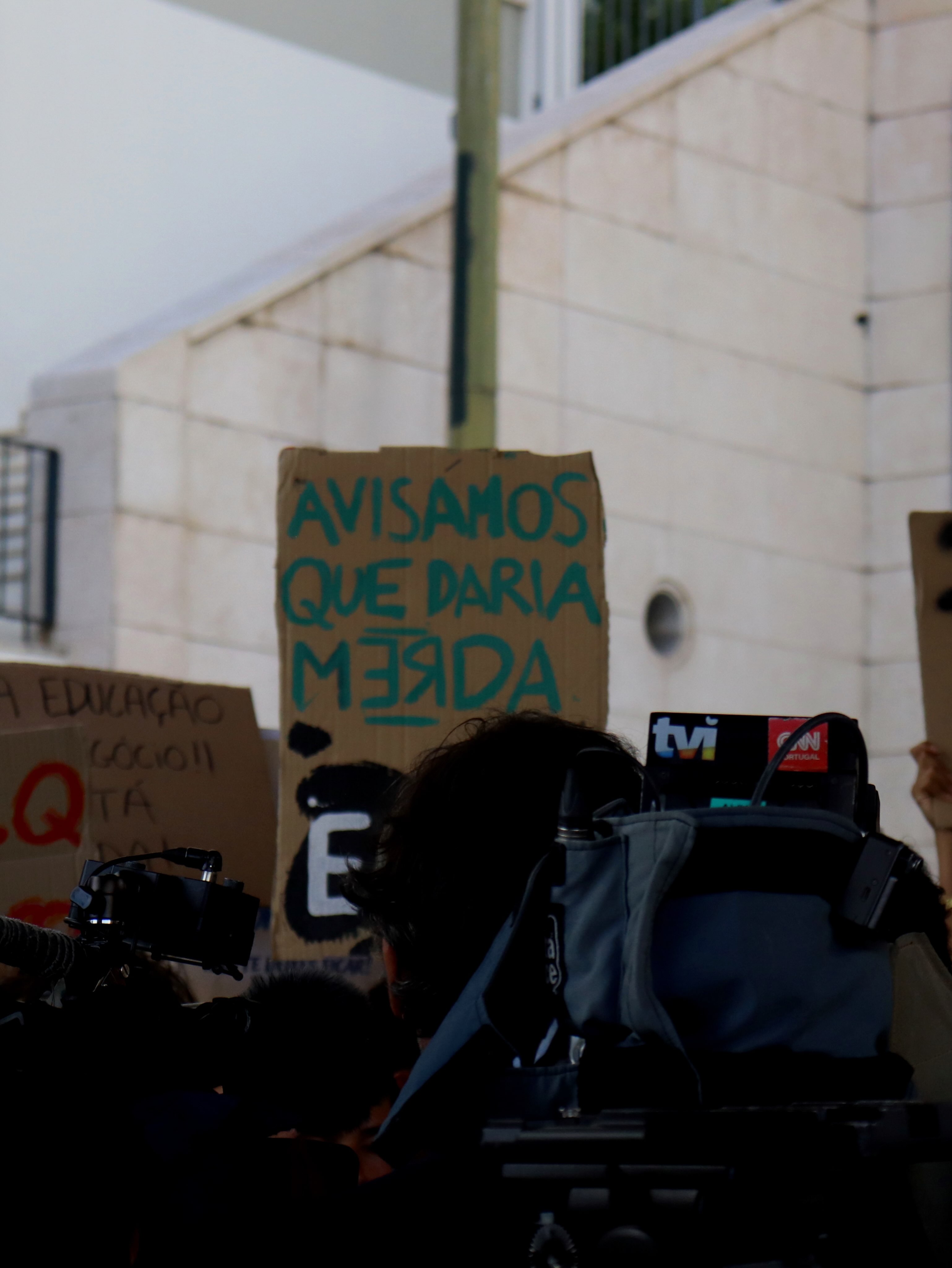 Cartaz Aviso
